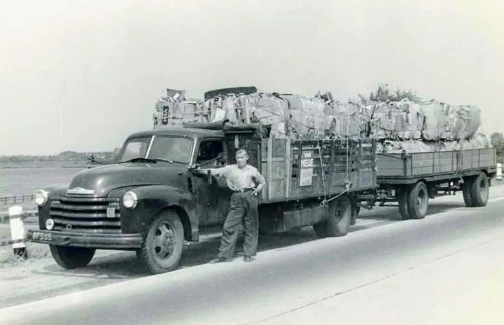 Black and white photo of the original 1984 Atlas Transit delivery truck
